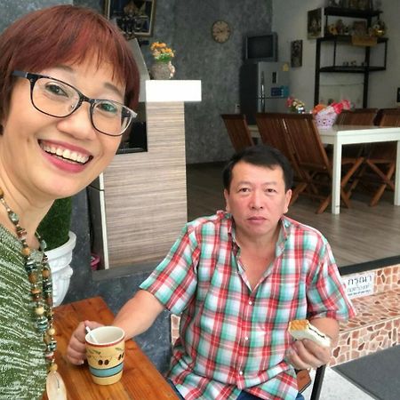 First 1 Boutique Hostel At Sukhumvit 1 Bangkok Luaran gambar