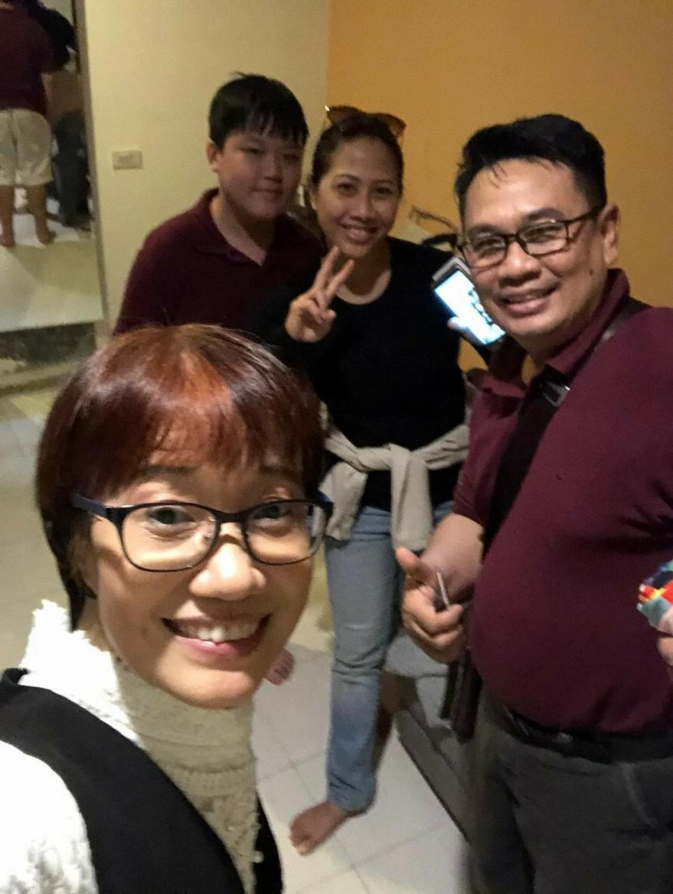 First 1 Boutique Hostel At Sukhumvit 1 Bangkok Luaran gambar