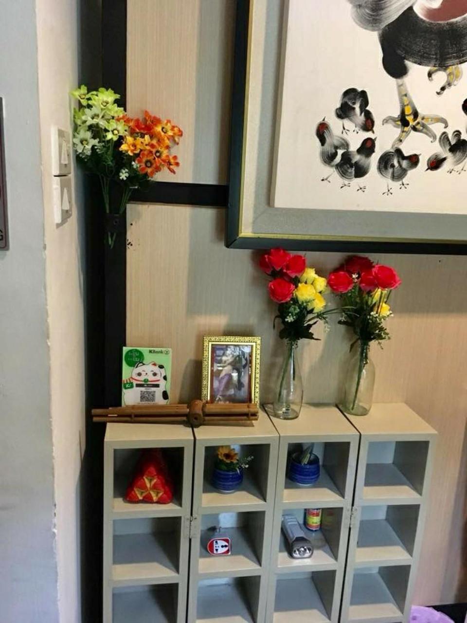 First 1 Boutique Hostel At Sukhumvit 1 Bangkok Luaran gambar
